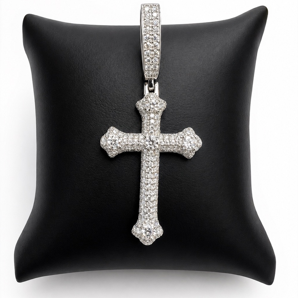 925 Sterling Silver 3.00CT MOISSANITE Cross Men’s Pendant